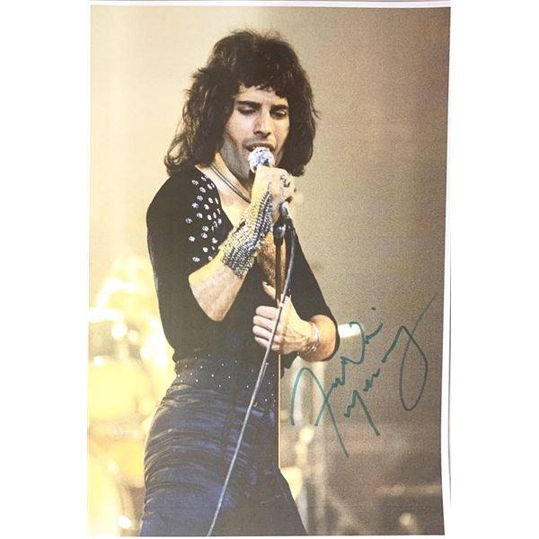 Freddie Mercury facsimile signed photo