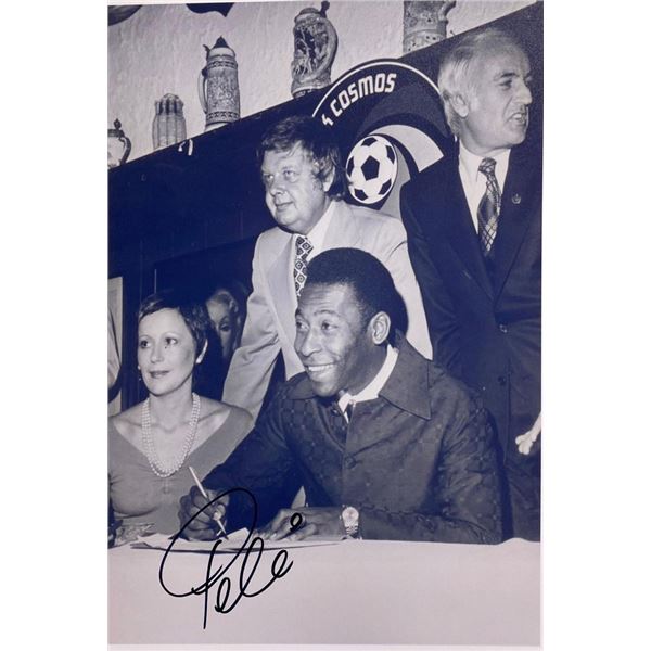 PelÃ© facsimile signed  photo