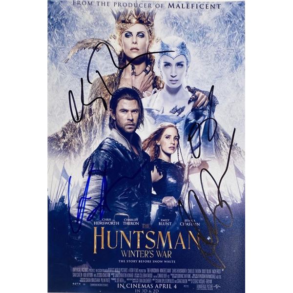 The Huntsman: Winter's War cast facsimile signed movie photo