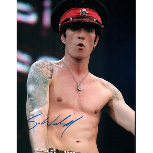 Stone Temple Pilots Scott Weiland facsimile signed photo