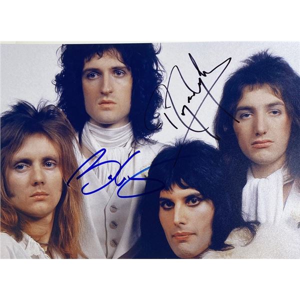 Queen facsimile band signed photo