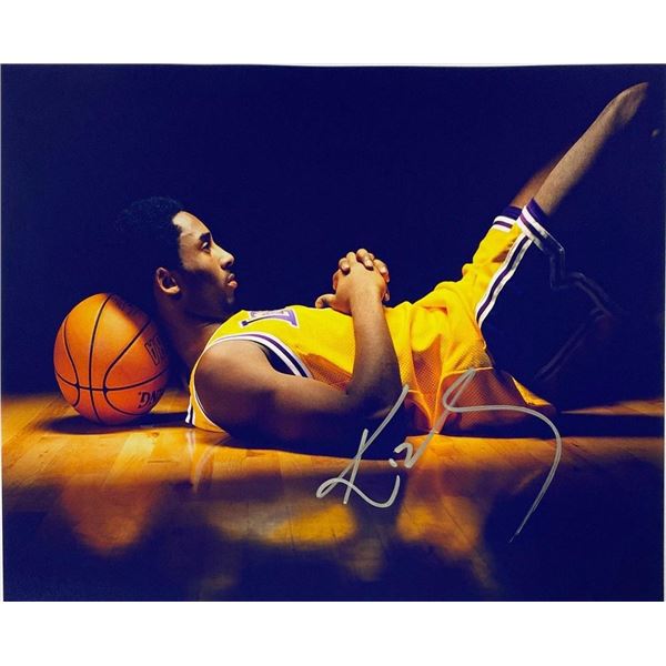 LA Lakers Kobe Bryant facsimile signed  photo