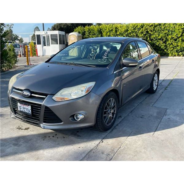 FORD  FOCUS 2012 T-DONATION