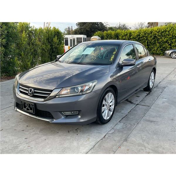 HOND ACCORD 2013 O/S-T SMOG-2 DAYS