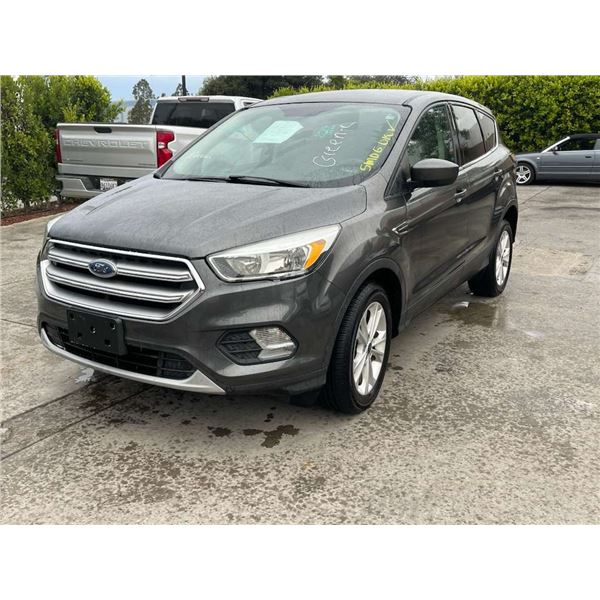 FORD  ESCAPE 2017 O/S-T SMOG-2 DAYS