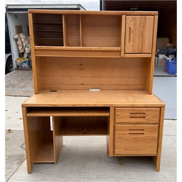 CONTEMPORARY WOOD DESK WITH DETACHABLE TOP (WITH BUILT IN LAMP) (MATCHES THE CABINET IN LOT 10)