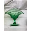Image 8 : GREEN GLASS DISHES