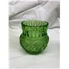 Image 9 : GREEN GLASS DISHES