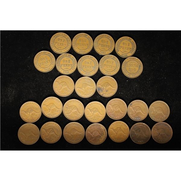 26 AUSTRALIA 1 PENNY COINS: 9-1932, 3-42 & 14-1943