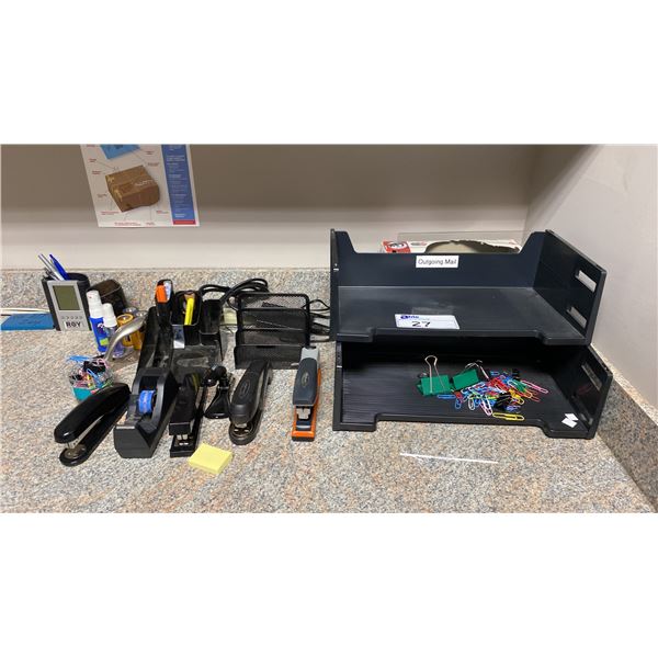 GROUP OF ASSORTED OFFICE EQUIPMENT INCLUDING STAPLERS, TAPE DISPENSER, ORGANIZERS & MORE