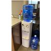 Image 1 : WHITE ELECTRIC WATER COOLER/DISPENSER *WATER JUG NOT INCLUDED*