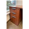 Image 3 : CHERRY FINISH 3 DRAWER LOCKING OFFICE DESK APPROX 71"W X 30"D X 29.5"H *HAS KEYS*