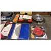 Image 3 : GROUP OF ASSORTED SAW BLADES,TABLE SAW INSERT & HARD TRANSPORT CASES