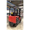 Image 4 : RAYMOND 4750C50S COUNTERBALANCED ELECTRIC FORKLIFT WITH SOLID TIRES,SIDE SHIFT, STANDARD FORKS,