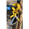Image 1 : HEAVY DUTY PALLET/MATERIAL GRABBER