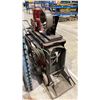 Image 5 : LINCOLN ELECTRIC POWER WAVE 355M WELDER WITH LINCOLN POWER FEED 10M FEEDER