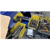 Image 6 : METAL MOBILE WORK CART WITH CONTENTS - ASSORTED DRILL BITS, VICES & DRILL PRESS TOOLS