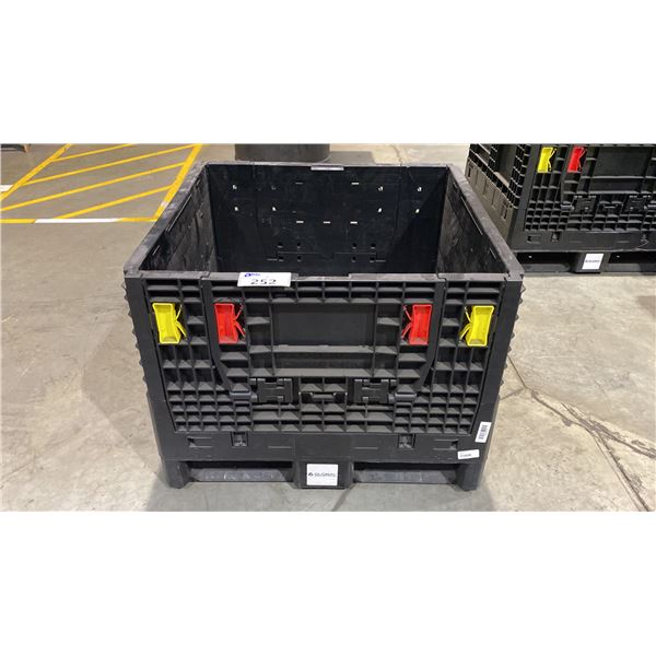 PLASTIC FOLDING PALLET CRATE APPROX 2.6'W X 2.8'L X 2.1'H