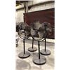 Image 2 : GROUP OF 4 BLACK/STAINLESS STEEL 20" FLOOR FANS