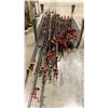 Image 4 : LARGE GROUP OF APPROX 50 ASSORTED SIZE BAR CLAMPS