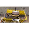 Image 4 : GROUP OF 3 MAKITA/HITACHI ELECTRIC GRINDERS, MAKITA ELECTRIC HAMMER DRILL, ASSORTED GRINDER DISCS &