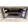 Image 4 : 1/2" STEEL TOP WELDERS TABLE WITH IRWIN RECORD NO.6 BENCH VICE APPROX  7'L X 4'D X 3.2'H