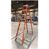 Image 2 : LOUISVILLE ORANGE FIBREGLASS 8' LADDER