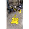 Image 3 : 2 ADJUSTABLE HEAVY DUTY MATERIAL ROLLERS & ADJUSTABLE KING CANADA SHOP LAMP