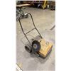 Image 1 : SHOP-VAC SHOP SWEEP MANUAL PUSH SWEEPER