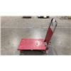 Image 2 : ULINE 330LB HYDRAULIC MOBILE LIFT TABLE
