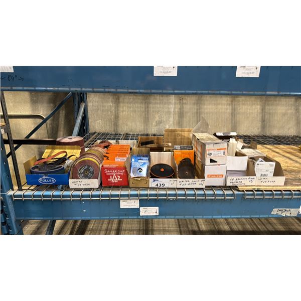 LARGE ASSORTMENT OF GRINDING DISCS INCLUDING WALTER QUICK STEP FLEX DISCS, WALTER BACKING PADS,