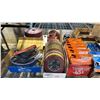 Image 2 : LARGE ASSORTMENT OF GRINDING DISCS INCLUDING WALTER QUICK STEP FLEX DISCS, WALTER BACKING PADS,