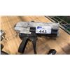 Image 3 : 3 APPLICATOR GUNS