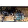Image 3 : GROUP OF ASSORTED MAKITA CORDLESS/ELECTRIC POWER TOOLS INCLUDING DRILLS, WORK LIGHTS, GRINDER &