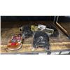 Image 1 : 3 PAIRS OF INDUSTRIAL KNEE PADS & 5 PIONEER ALUMINIZED HAND SHIELDS