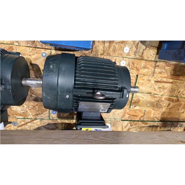 TOSHIBA 5 HP ELECTRIC MOTOR