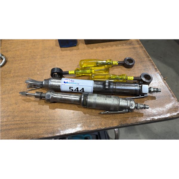 2 PNEUMATIC TOOLS & 3 PUNCH/CHISEL HOLDERS