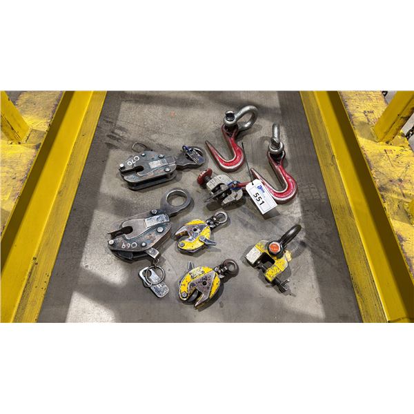 4 PLATE GRABBERS, 2 HEAVY DUTY LIFTING HOOKS & 2 HOOK SCREW CLAMPS