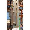 Image 5 : 3 BAYS OF BLUE PALLET RACKING W/MESH DECK SHELVING - (5) UPRIGHTS AND (22) SIDE RAILS