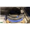 Image 4 : 4 ROLLS OF STEEL BANDING & 7 BOXES OF STEEL STRAPPING SEALS & CLIPS