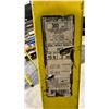 Image 3 : FEATHERLITE YELLOW 10' FIBERGLASS LADDER