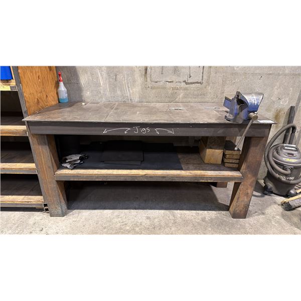1/2" STEEL TOP WELDERS TABLE WITH IRWIN RECORD NO.6 BENCH VICE APPROX  6'L X 2.5'D X 3'H