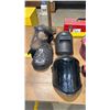 Image 5 : ASSORTED SHOP SUPPLIES- WELDING HELMETS, WORK LIGHT, HEAT GUN, KNEE PADS, TOOLBOX WITH CONTENTS &