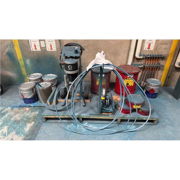 GRACO COMMERCIAL PROFESSIONAL PAINT SPRAYER WITH PAINT GUNS AND