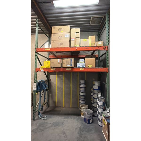 1 BAY OF ORANGE PALLET RACKING W/MESH DECK SHELVING - (2) UPRIGHTS AND (4) SIDE RAILS