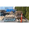 Image 3 : LARGE GROUP OF ASSORTED SIZE PALLETS