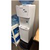 Image 2 : FRIGIDAIRE HOT AND COLD WHITE WATER DISPENSER *WATER BOTTLE NOT INCLUDED*