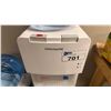 Image 3 : FRIGIDAIRE HOT AND COLD WHITE WATER DISPENSER *WATER BOTTLE NOT INCLUDED*