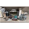 Image 3 : GROUP OF KITCHEN ITEMS - 2 MICROWAVES, TOASTER OVEN, TOASTER, KEURIG COFFEE MAKER