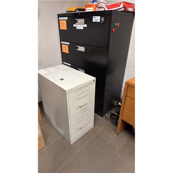 2 FILING CABINETS